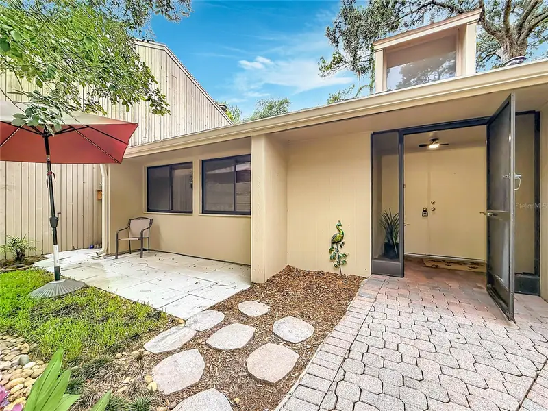 111 Juniper Ln, FL