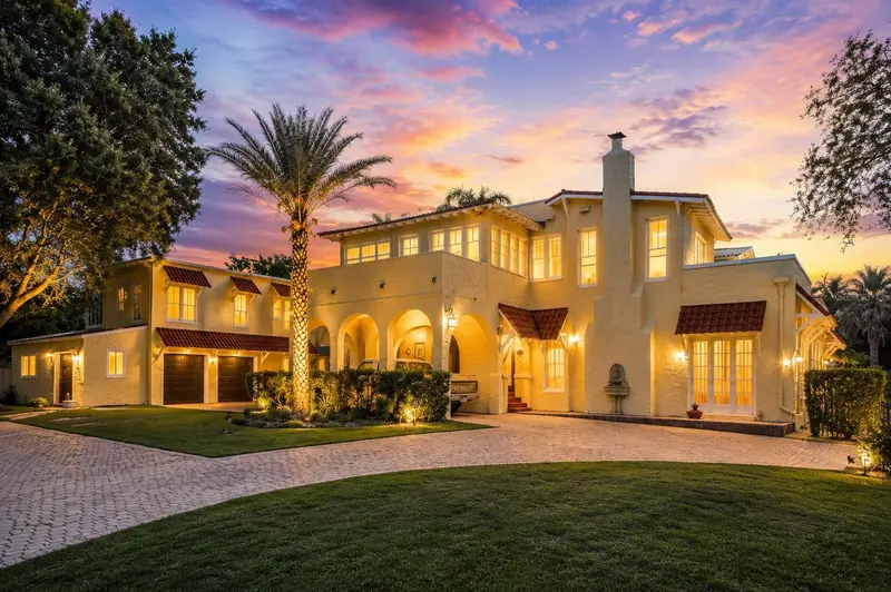 South Lakeland & Lake Hollingsworth listing