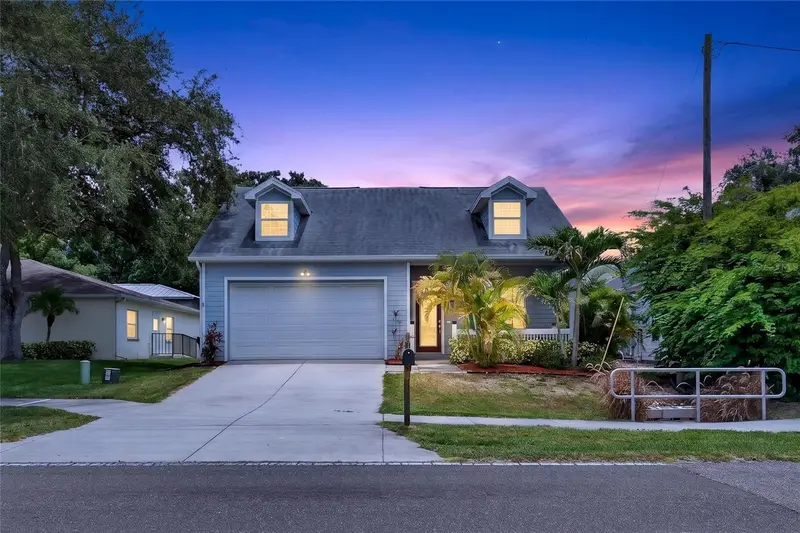 1535 Pinehurst Rd, FL