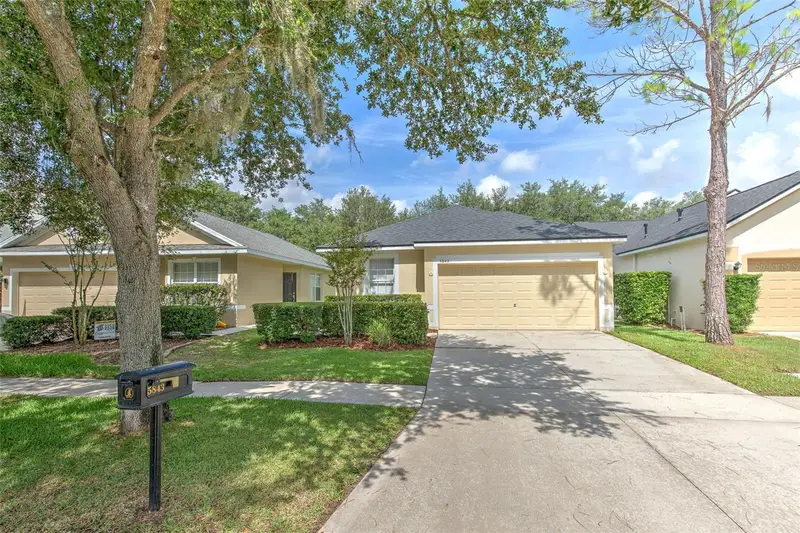 5843 Wrenwater, FL