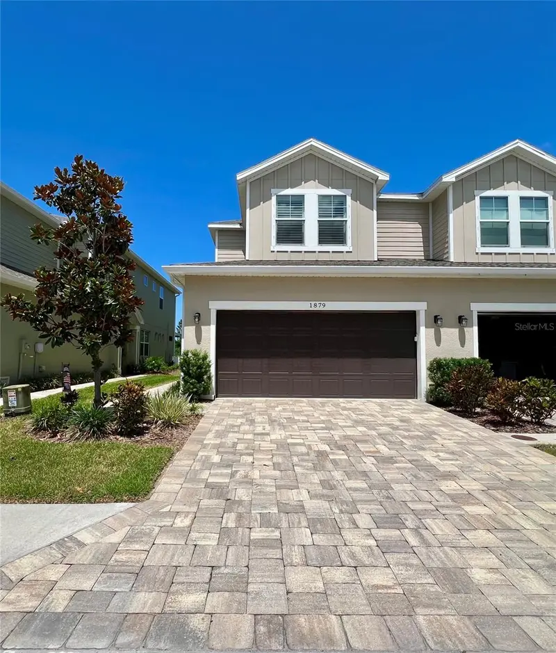 1879 Trailside Dr, FL
