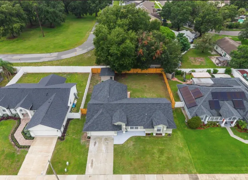 4040 Eagle Feather Dr, FL