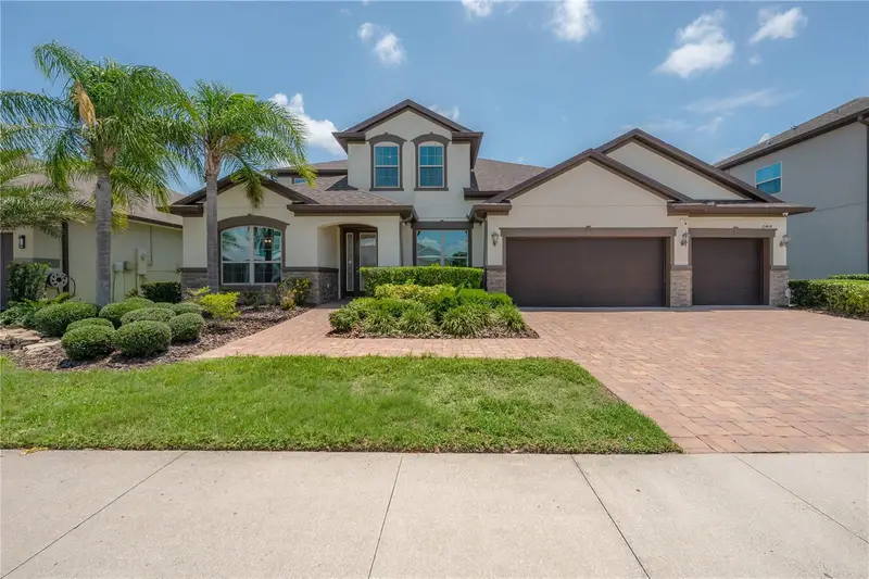 10404 Alcon Blue Dr, FL