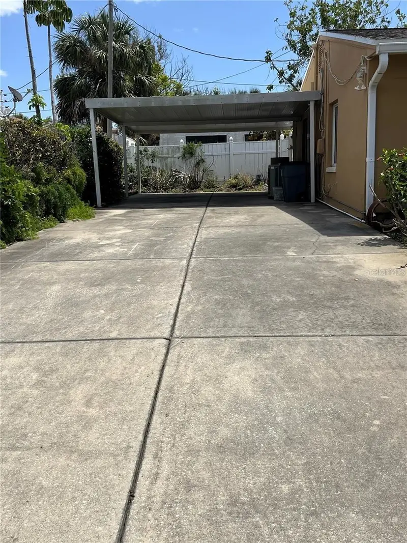 360 72nd Ave, FL