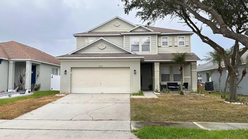 2727 Amanda Kay Way, FL