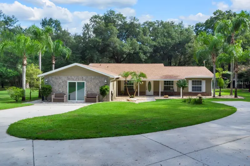 2619 W Ponkan Rd, FL