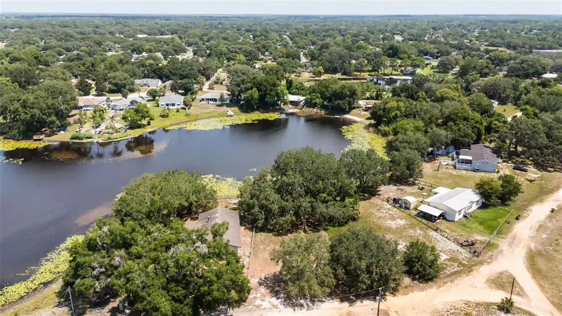 Linda Dr, FL