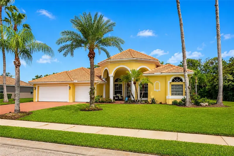 14711 2nd Avenue Cir Ne, FL