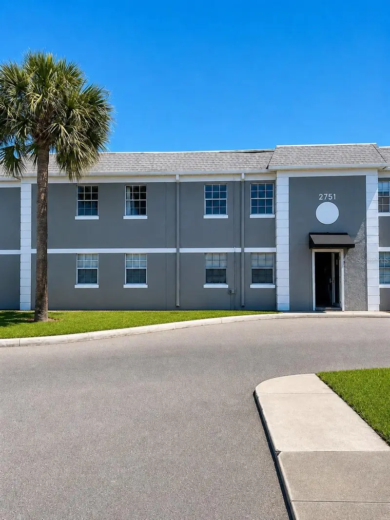 2751 L B Mcleod Rd #C, FL