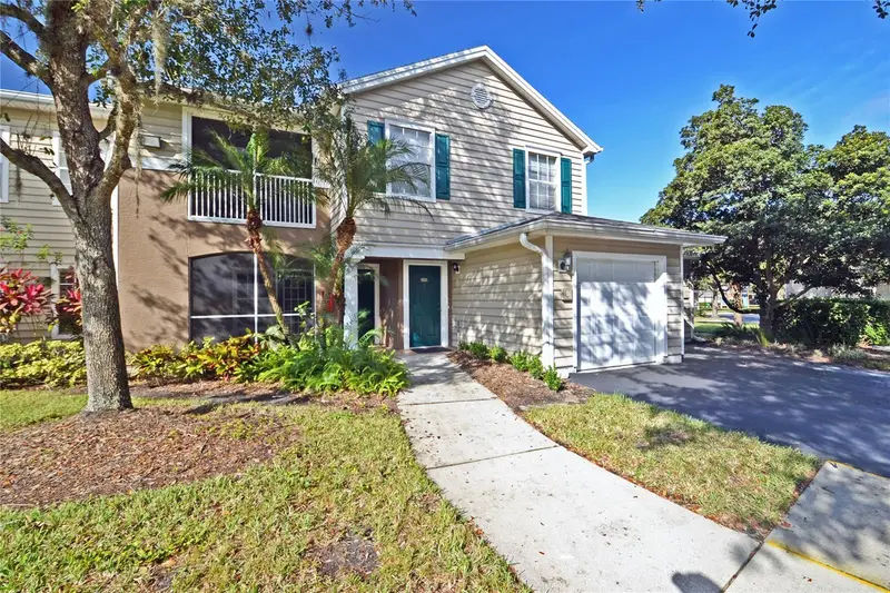 7428 Vista Way #104, FL