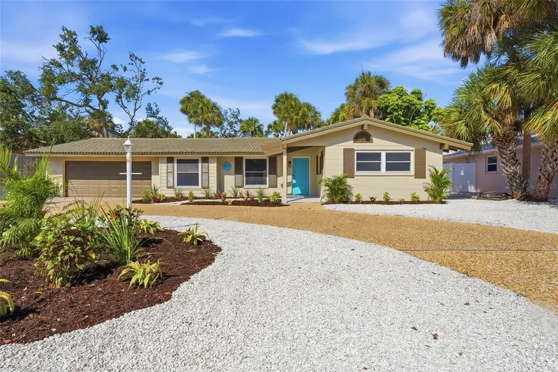 782 Birdsong Ln, FL