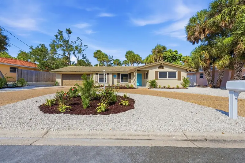 782 Birdsong Ln, FL