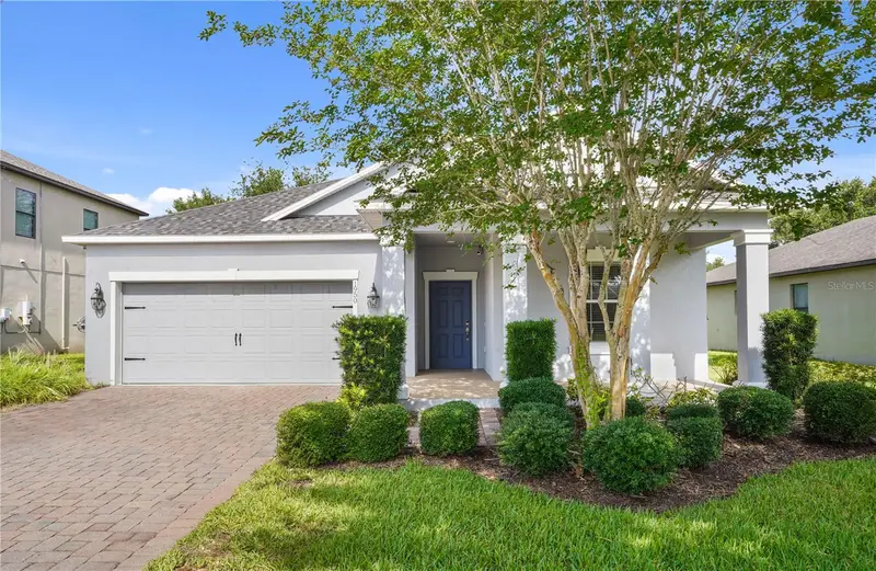 1950 Pantheon Dr, FL