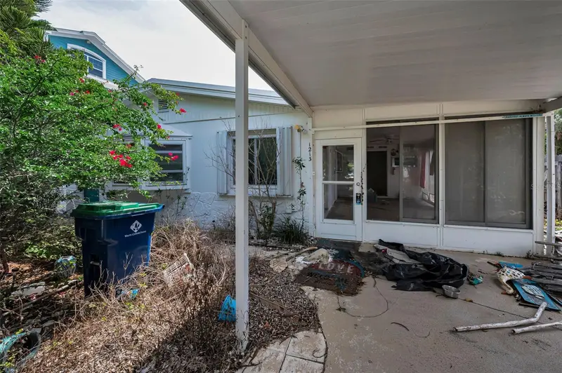 1213 Bay Palm Blvd, FL