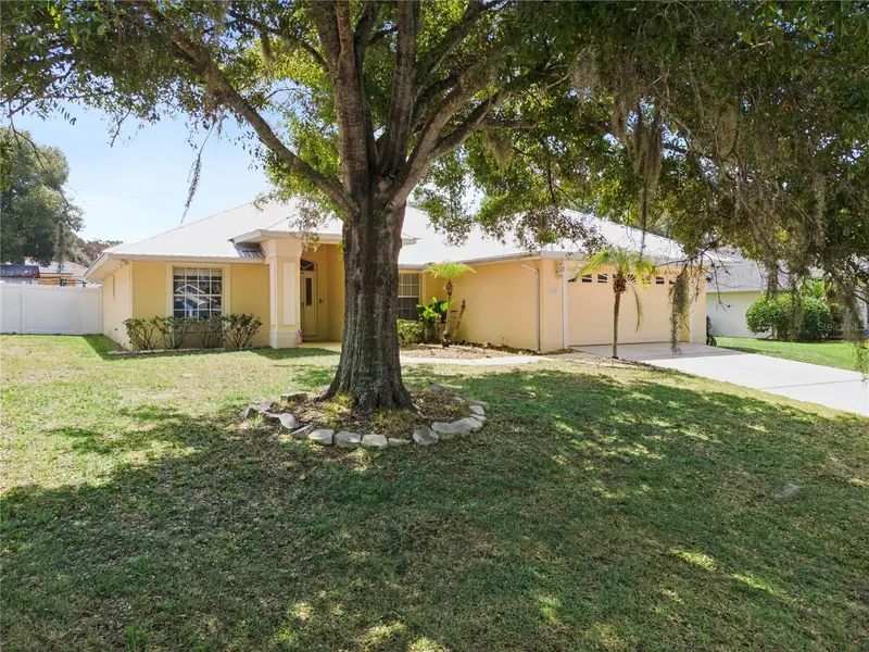 2707 La Vista Dr, FL