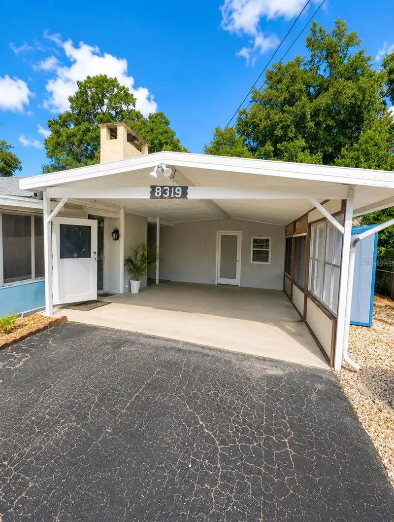 8319 E Turner Camp Rds, FL