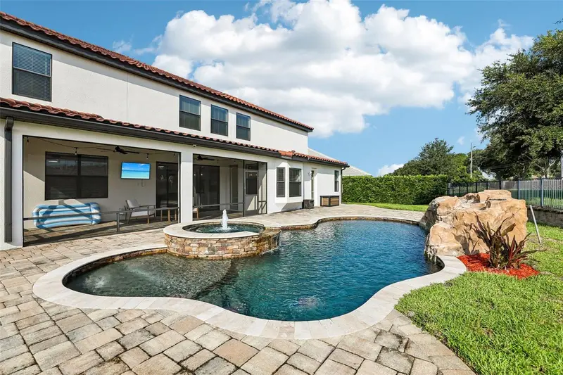 5785 Saybrook Cir, FL