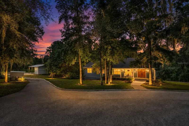 4243 Nancy Creek Blvd, FL
