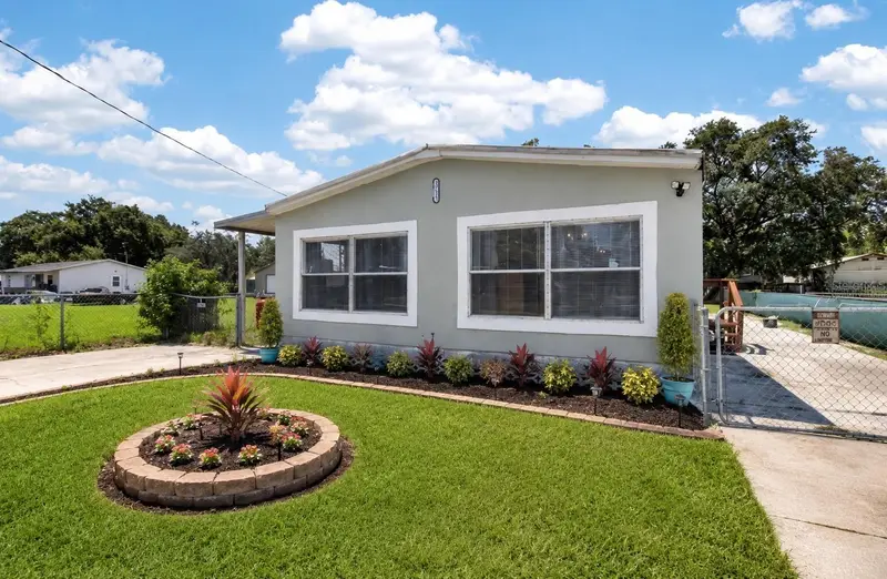 2715 Eaton Ave, FL