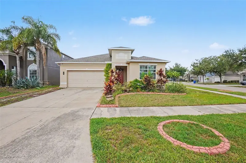 2130 Roanoke Springs Dr, FL