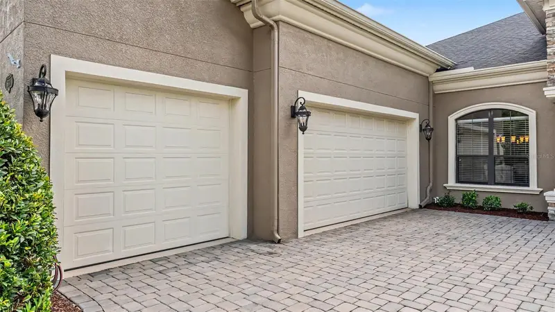 6370 Highlands In The Woods Ave, FL