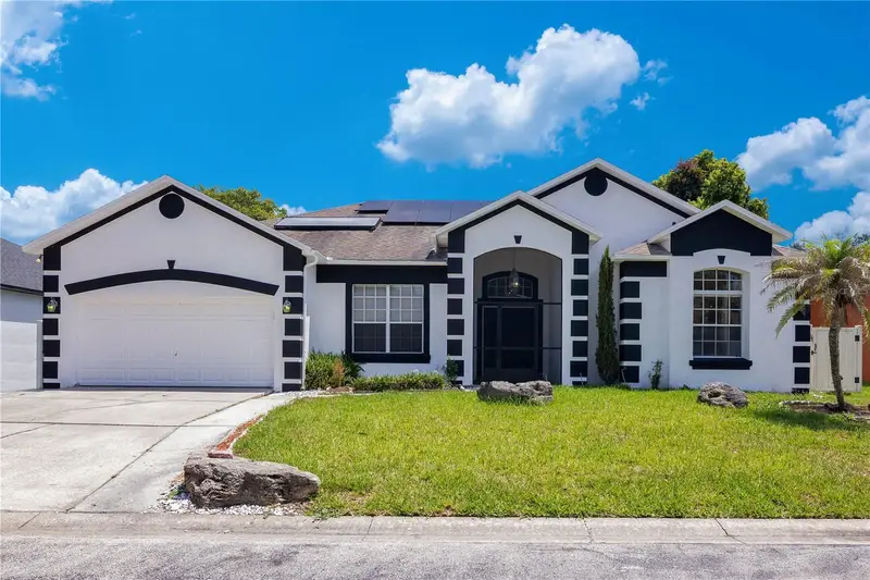 216 Boxwood Dr, FL