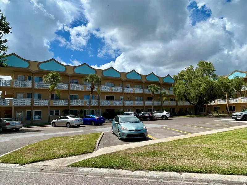 2467 Finlandia Ln #27, FL