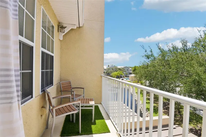 131 Athenian Way, FL