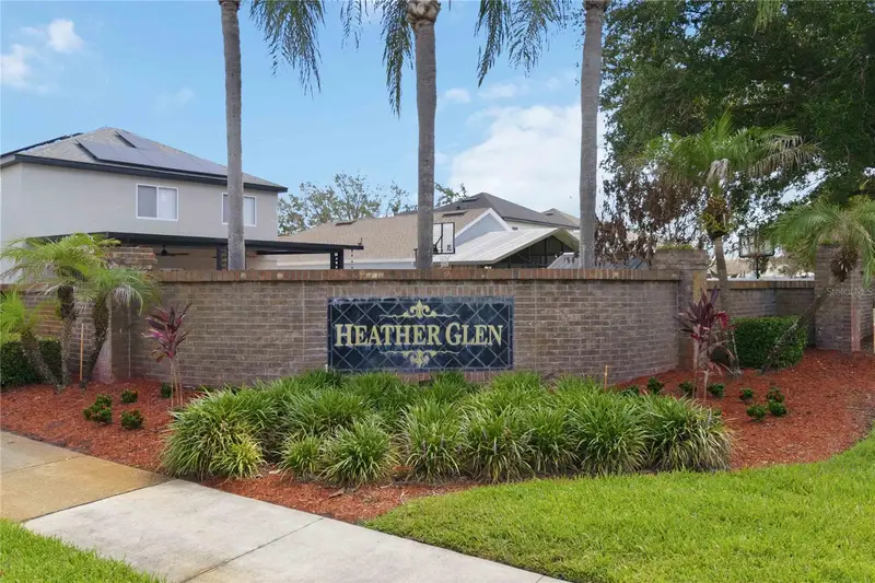 1365 Carey Glen Cir, FL