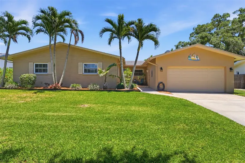 2396 6th Ave Sw, FL
