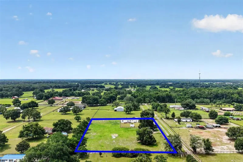 311 Se Highway 42, FL