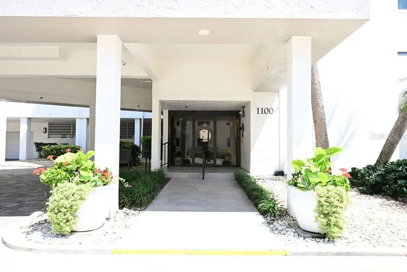 1100 Benjamin Franklin Dr #502, FL
