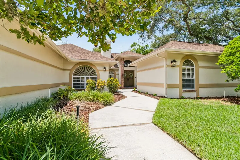 18106 Fairmead Ct, FL