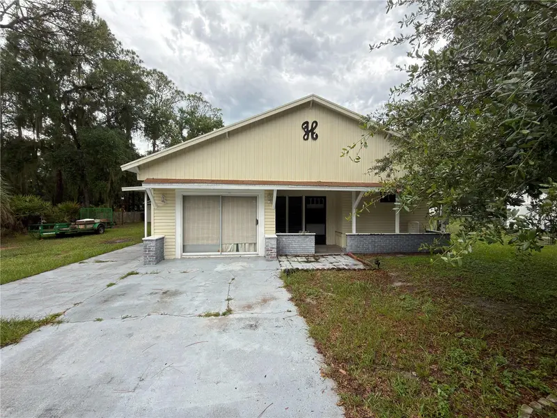10513 Lynnwood Ave, FL