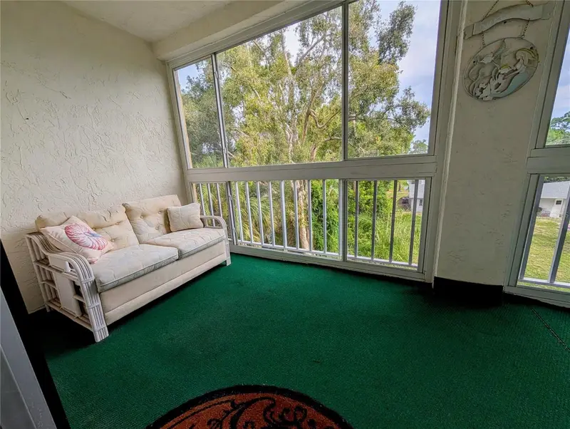 3714 Lake Bayshore Dr #K-418, FL