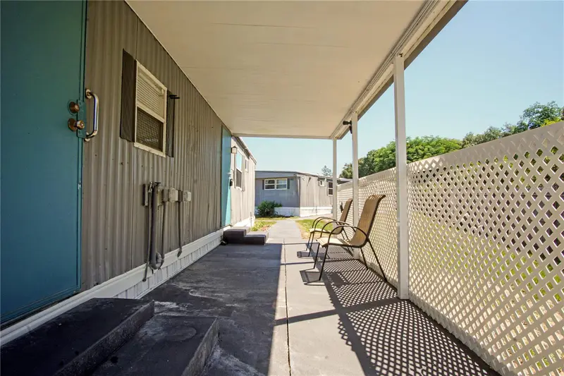 26 Forest Dr #28 A, FL