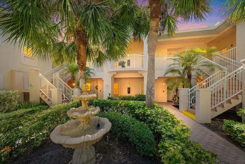 4216 Central Sarasota Pkwy #1316, FL