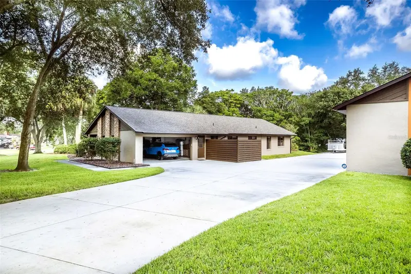 1930 Long Pond Dr, FL