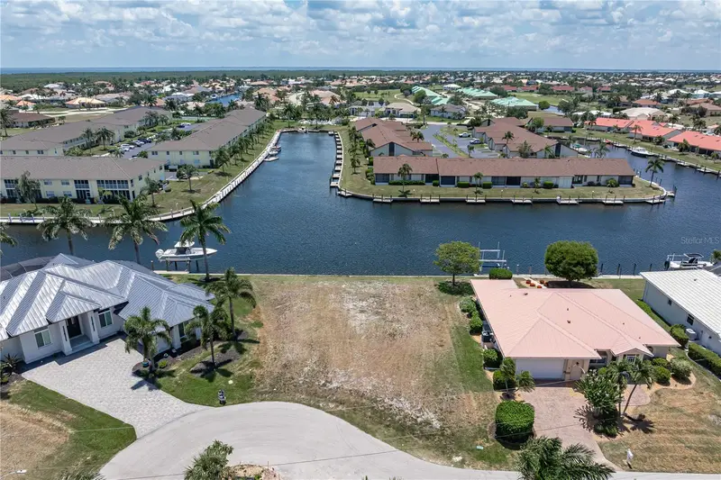 1474 Kittiwake Dr, FL