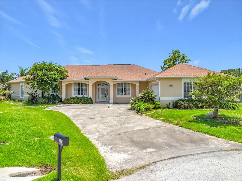 20 Cedarview Ct, FL