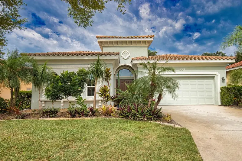 221 Rio Terra, FL