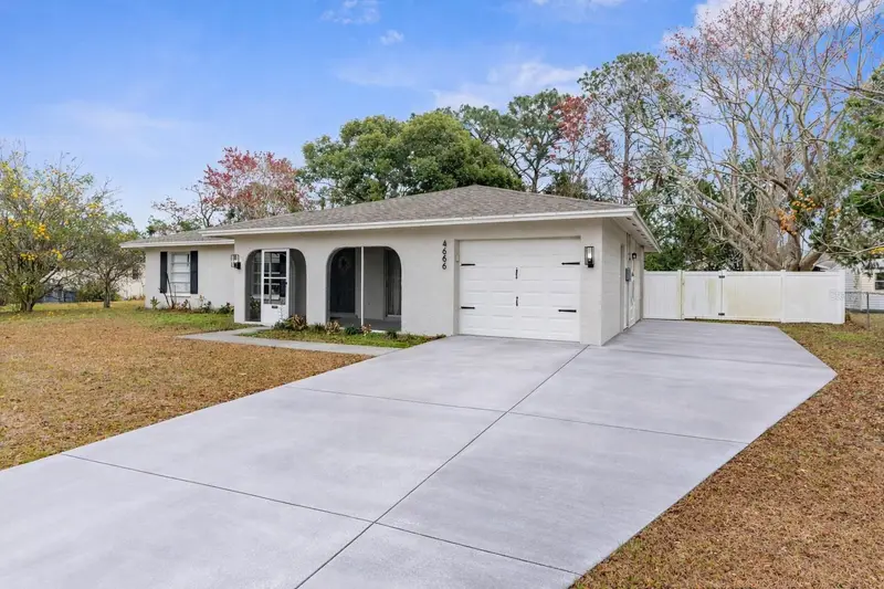 4666 Kirkland Ave, FL