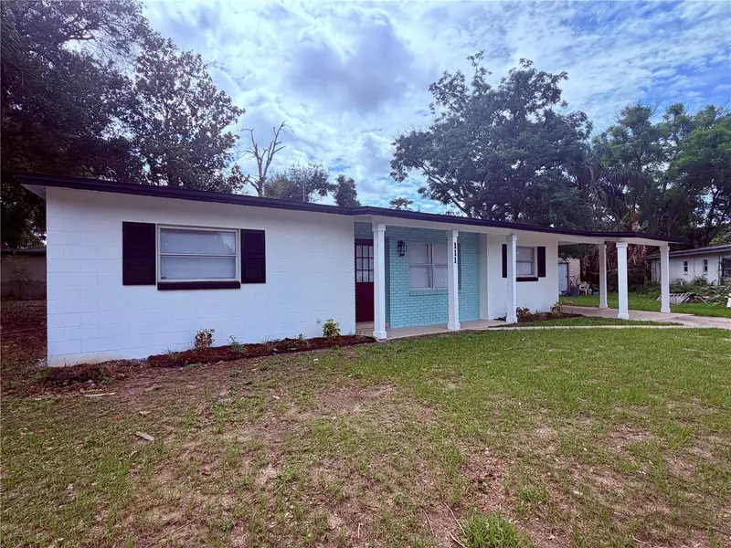 111 Joanne Ct, FL