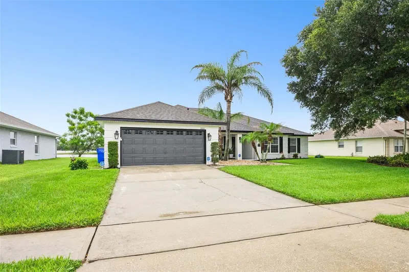 3233 Lorimar Ln, FL
