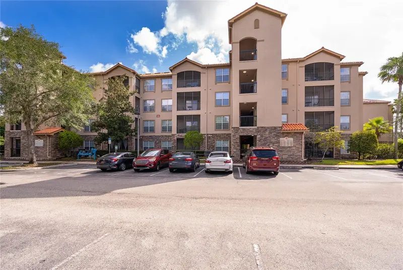 1351 Tuscan Ter #8204, FL