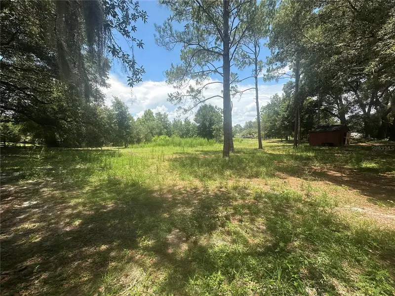 Lazy Acres Ln, FL