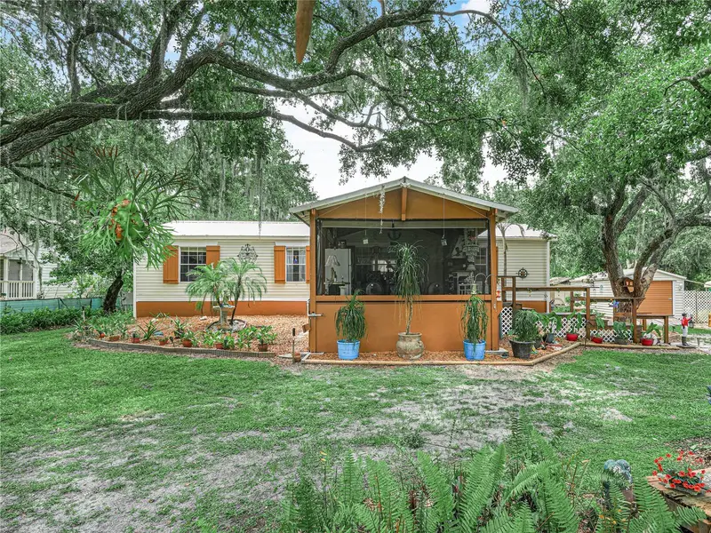 565 Landing Rd, FL