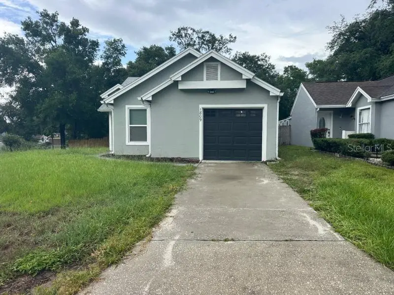 1809 Iroquois Dr, FL