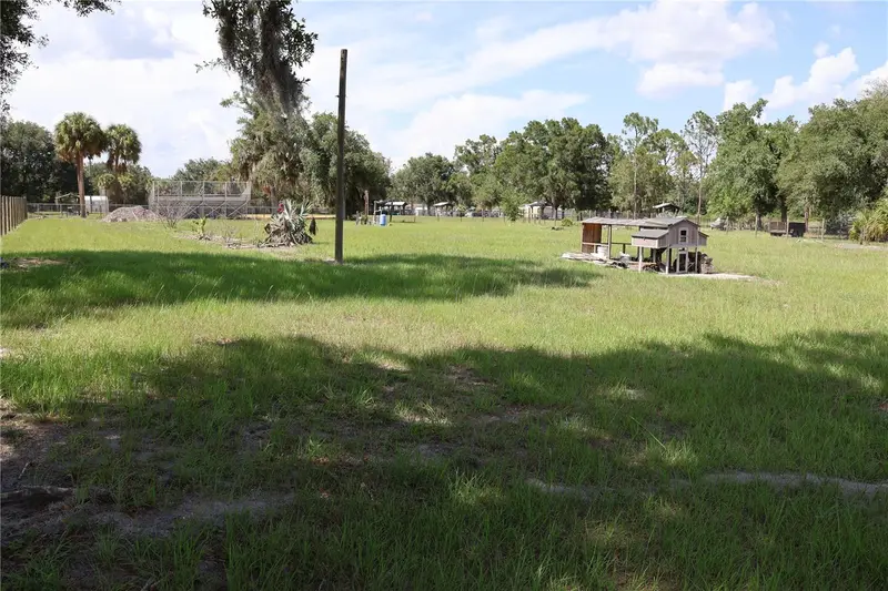 699 Baker St, FL