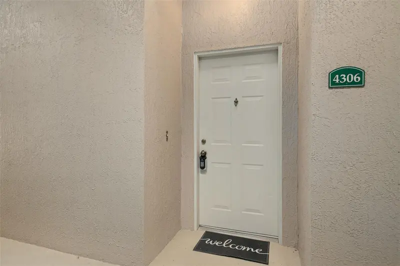 4833 Cypress Woods Dr #4306, FL
